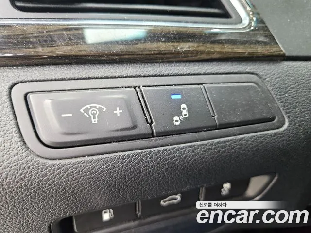 Kia Lotze 2009 thumb 11