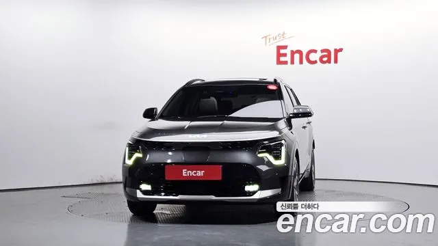 Kia Niro 2022 thumb 3