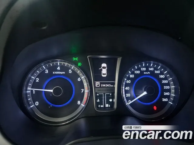 Hyundai Grandeur 2011 thumb 8