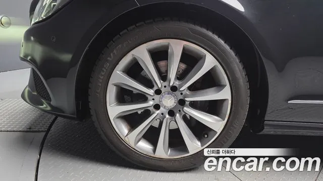 Mercedes-Benz CLS-Class 2017 thumb 5