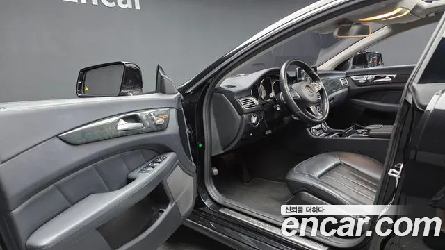 Mercedes-Benz CLS-Class 2017 thumb 10