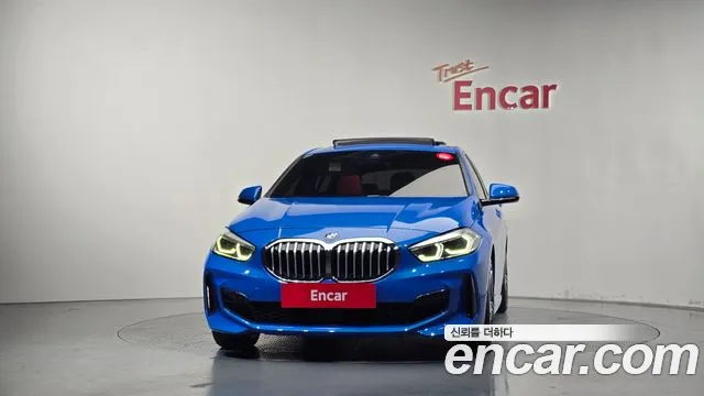 BMW 1-Series 2021 thumb 3