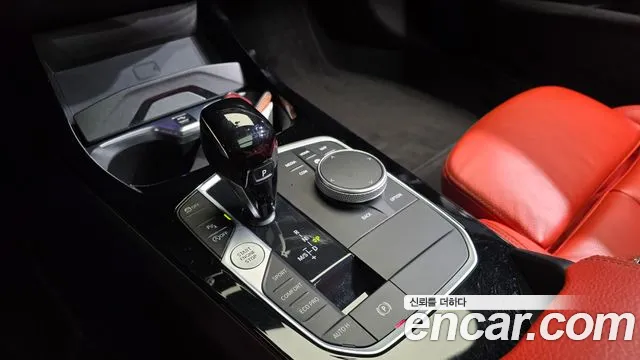 BMW 1-Series 2021 thumb 9