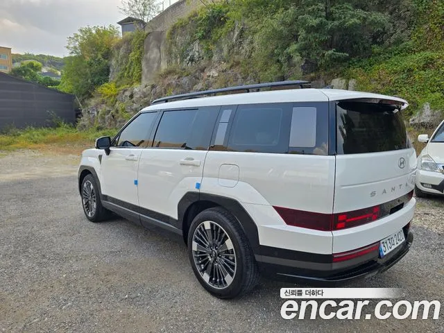 Hyundai Santa Fe 2024 thumb 4