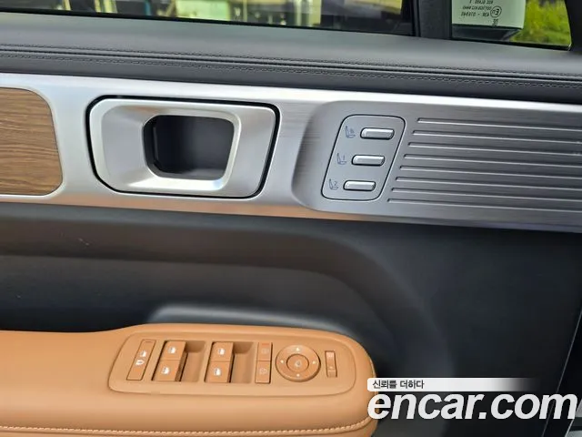 Hyundai Santa Fe 2024 thumb 6