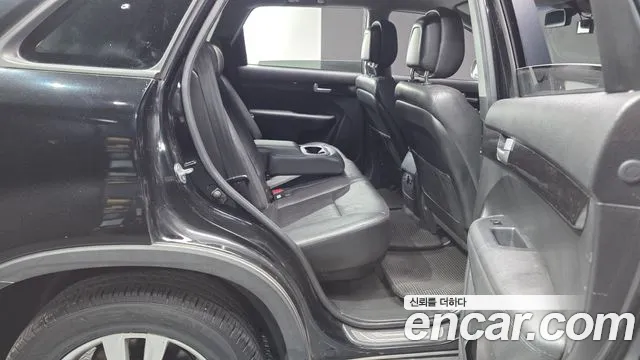 Kia Sorento 2011 thumb 12