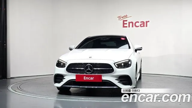 Mercedes-Benz E-Класс 2021 thumb 3