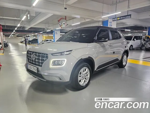 Hyundai Venue 2024 thumb 2