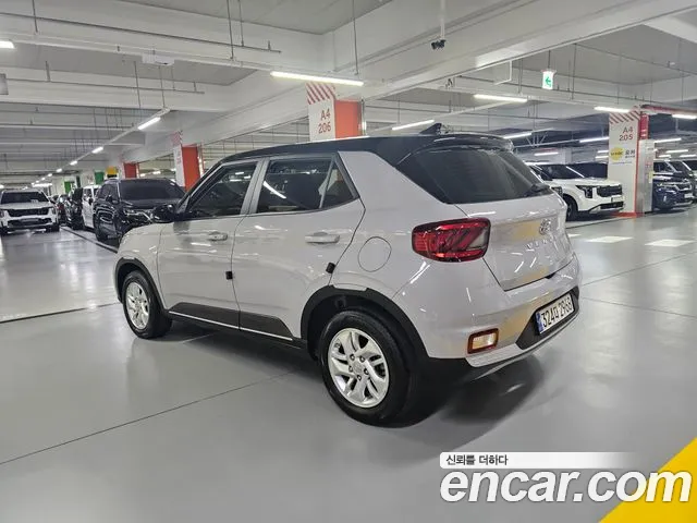 Hyundai Venue 2024 thumb 4