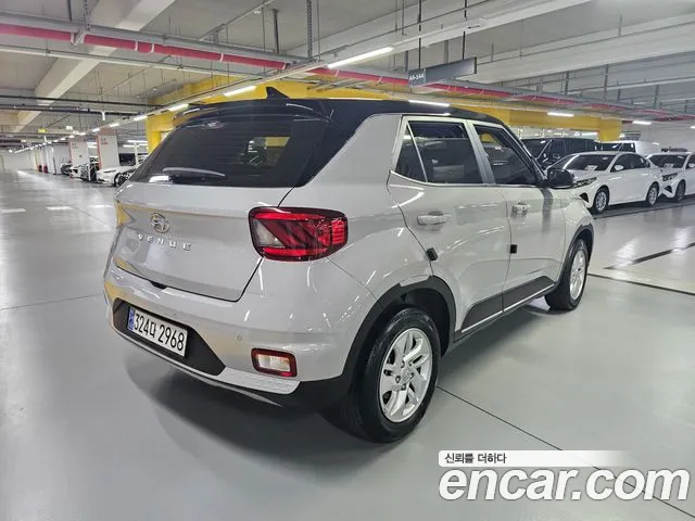 Hyundai Venue 2024 thumb 6