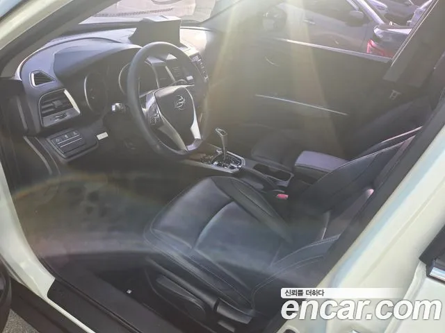 KG_Mobility_Ssangyong TIBOLI 2016 thumb 10