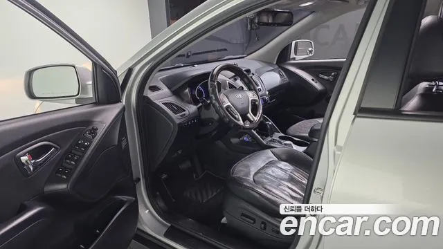 Hyundai Tucson 2011 thumb 10
