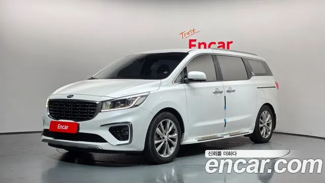 Kia Carnival 2019 thumb 11