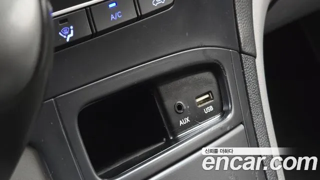 Hyundai Starex 2018 thumb 12