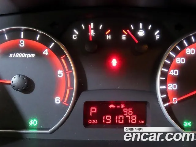 KG_Mobility_Ssangyong KORANDO 2014 thumb 9