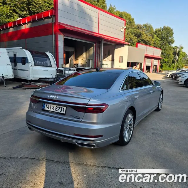 Audi A8 2020 thumb 6