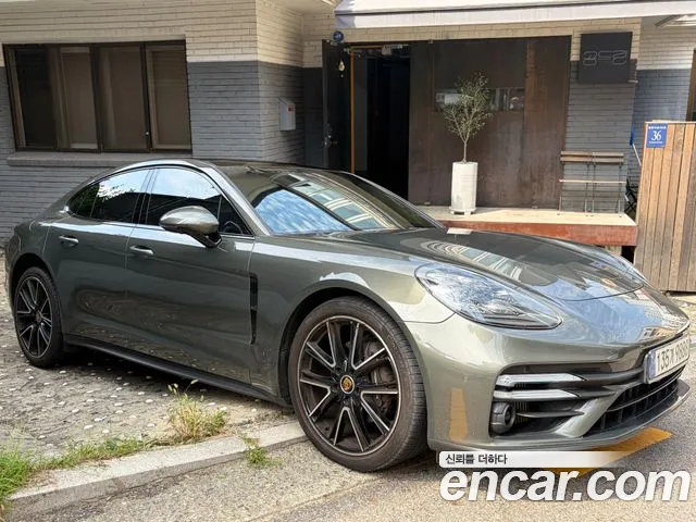 Porsche Panamera 2022 thumb 2