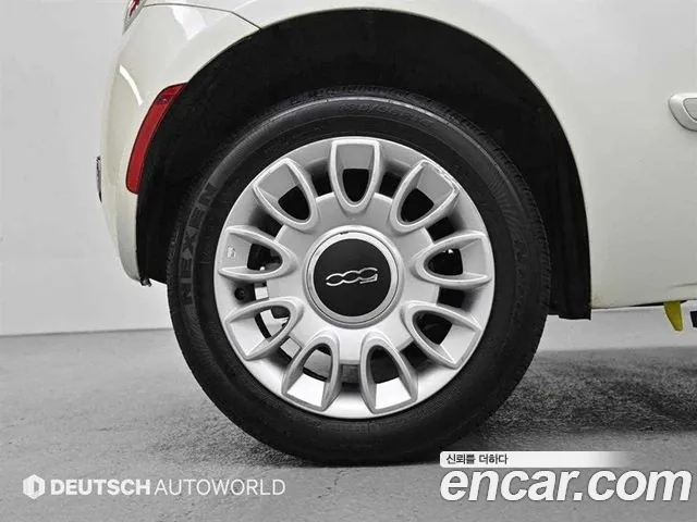 Fiat 500 2015 thumb 6