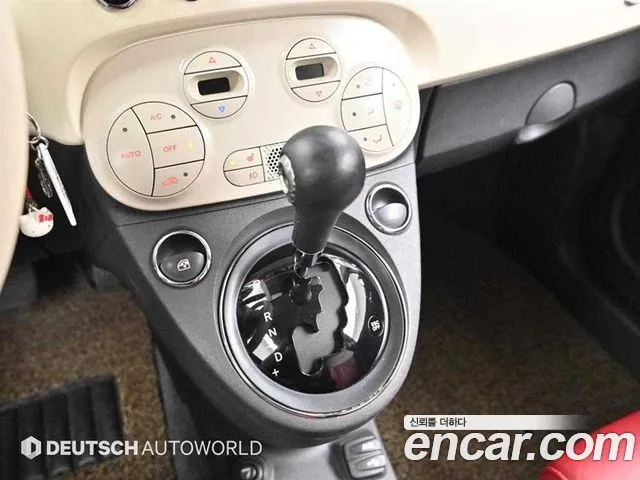 Fiat 500 2015 thumb 10