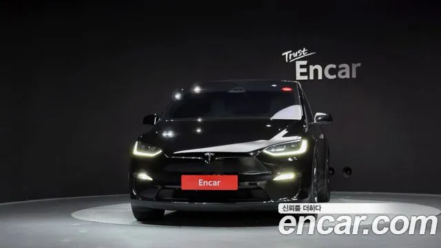 Tesla Model X 2023 thumb 3