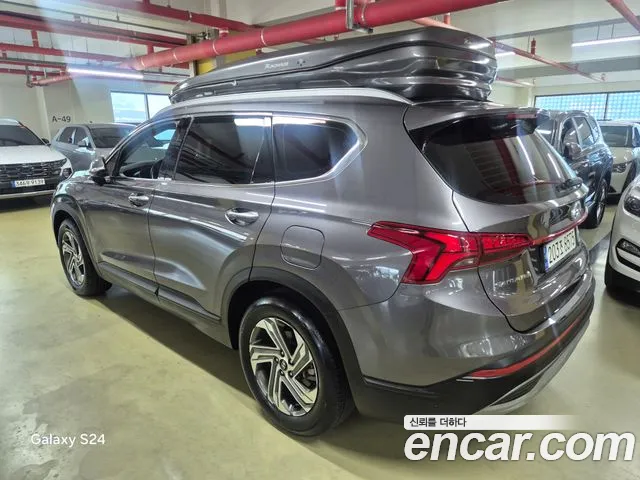 Hyundai Santa Fe 2023 thumb 4