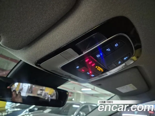 Hyundai Santa Fe 2023 thumb 8