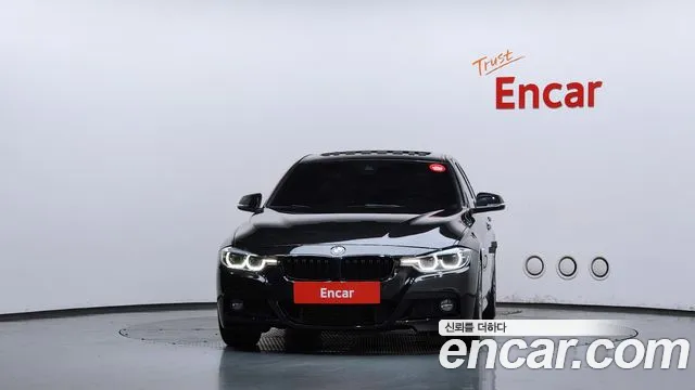 BMW 3-Series 2017 thumb 3