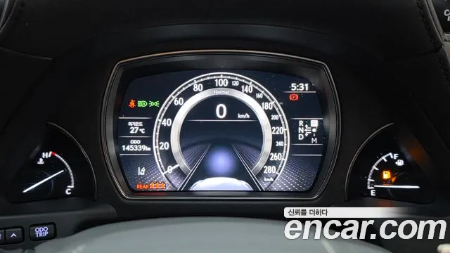 Lexus LS 2022 thumb 9