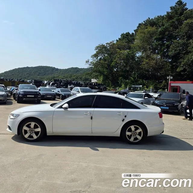 Audi A6 2013 thumb 3