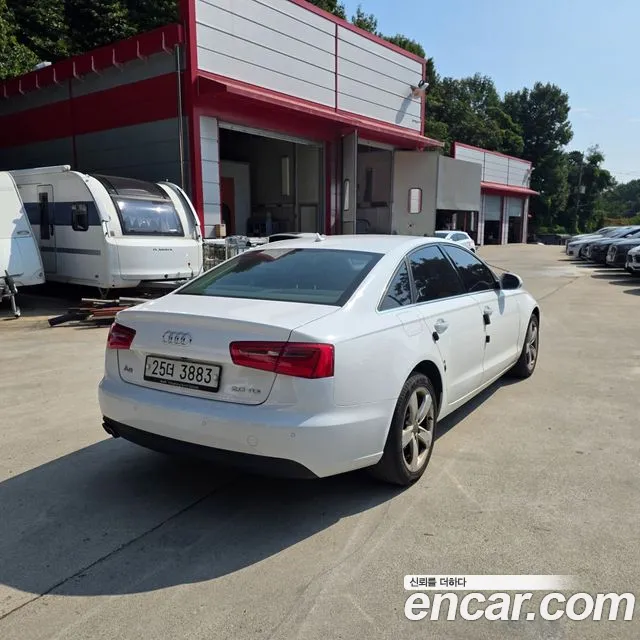 Audi A6 2013 thumb 6