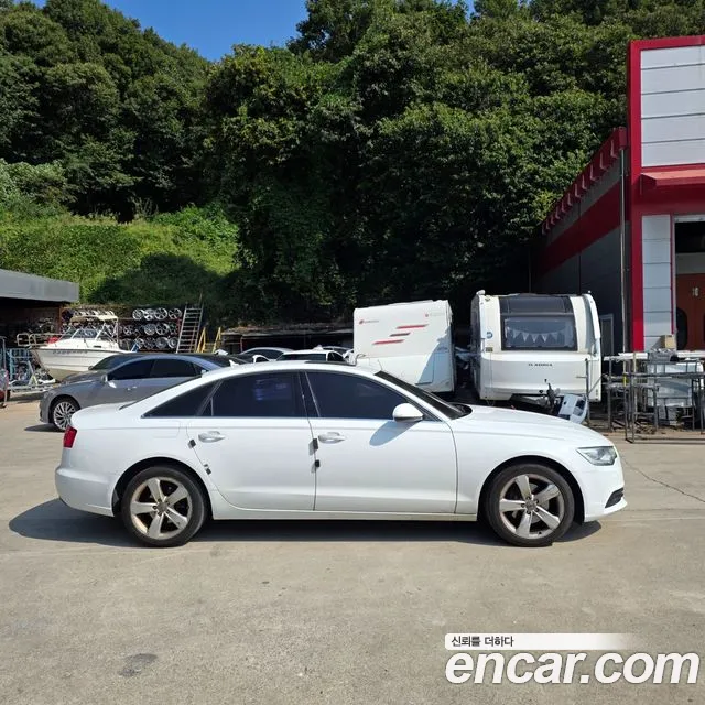 Audi A6 2013 thumb 7