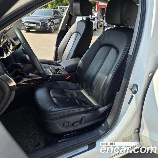 Audi A6 2013 thumb 10