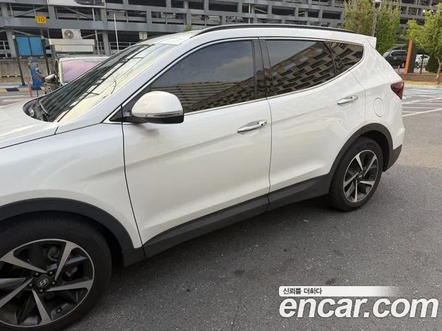 Hyundai Santa Fe 2016 thumb 3
