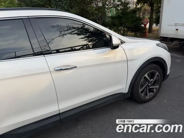 Hyundai Santa Fe 2016 thumb 7