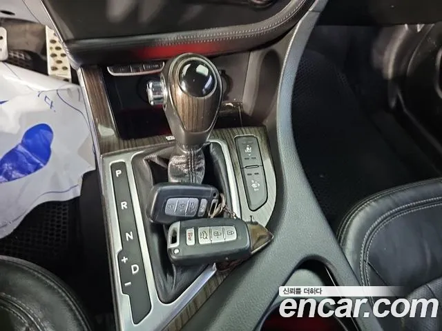 Kia K5 2011 thumb 8