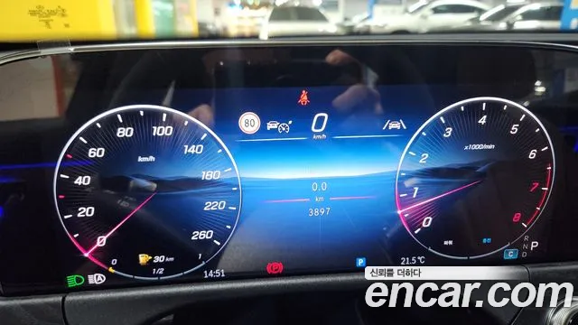 Mercedes-Benz E-Класс 2026 thumb 5
