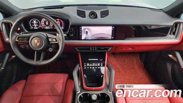 Porsche Cayenne 2025 thumb 7
