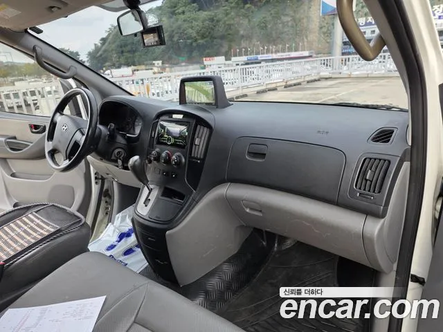Hyundai Starex 2013 thumb 7