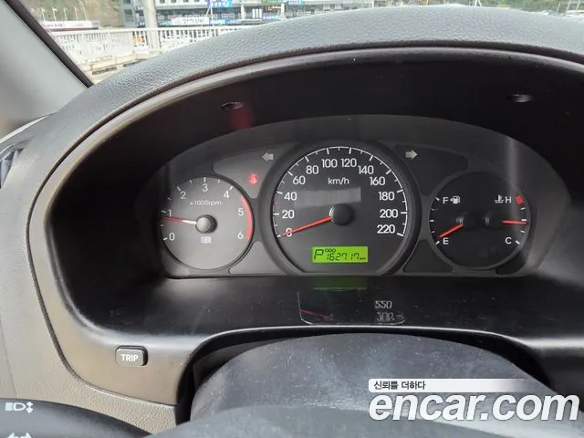 Hyundai Starex 2013 thumb 10