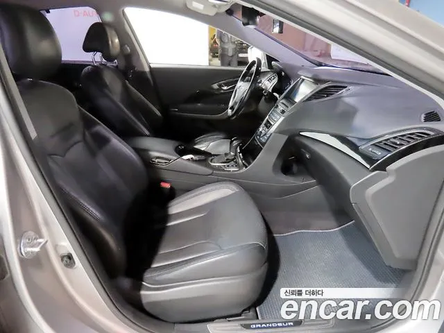 Hyundai Grandeur 2013 thumb 8