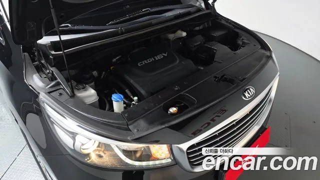 Kia Carnival 2016 thumb 5