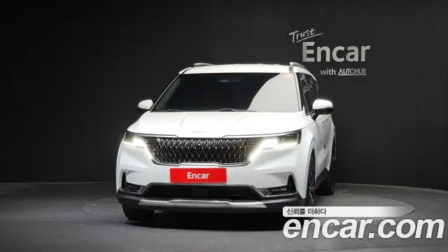 Kia Carnival 2022 thumb 3