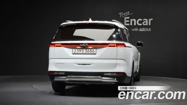 Kia Carnival 2022 thumb 4