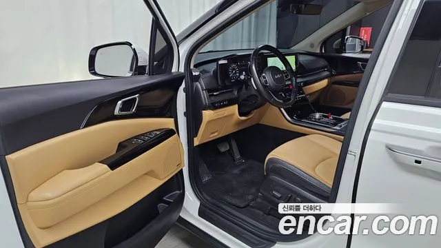 Kia Carnival 2022 thumb 10