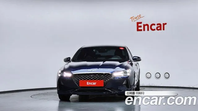 Genesis G70 2019 thumb 3