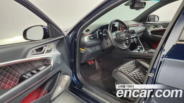 Genesis G70 2019 thumb 10