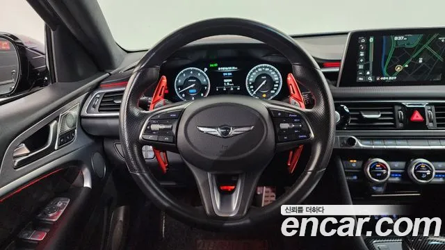 Genesis G70 2019 thumb 12