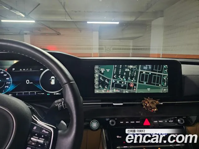 Kia Carnival 2023 thumb 5
