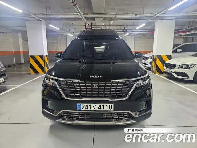 Kia Carnival 2023 thumb 9