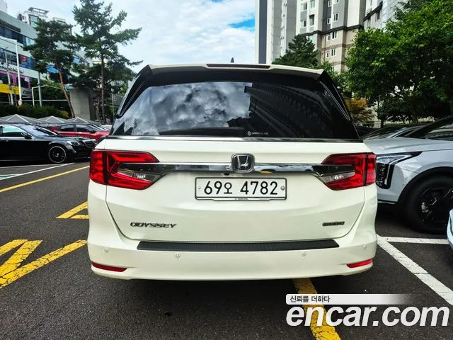 Honda Odyssey 2019 thumb 3